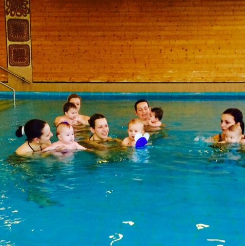 Babyschwimmen201601a.jpg